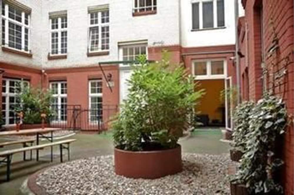 Erlanger Hof Hotel Berlin